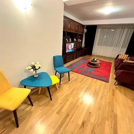 Centru Unirii Luxury Vip Apartament 2 98 Mp ! Parcare Subterana Privata Incalzita Iarna Si Climatizata Vara Doar Cu Rezervare In Limita Locurilor Disponibile ! Proprietate In Regim Hoteliep - Nu Are Bucatarie ! Apartamento *