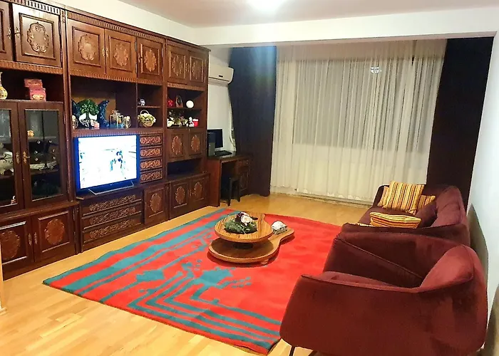 Centru Unirii Luxury Vip Apartament 2 98 Mp ! Parcare Subterana Privata Incalzita Iarna Si Climatizata Vara Doar Cu Rezervare In Limita Locurilor Disponibile ! Proprietate In Regim Hoteliep - Nu Are Bucatarie ! * Bukarest